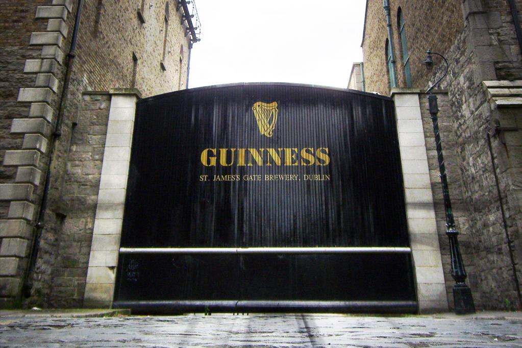 Дублин: пивоварня "Гиннесс"