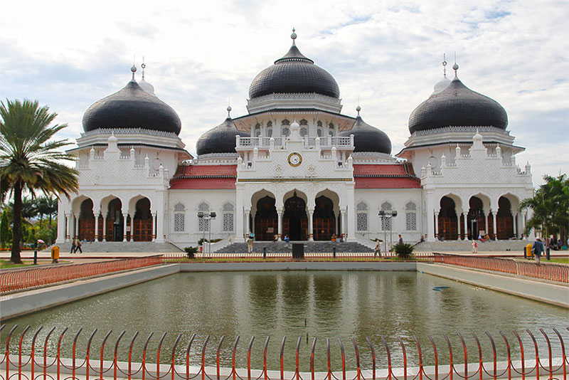 Мечеть Рая на острове Суматра