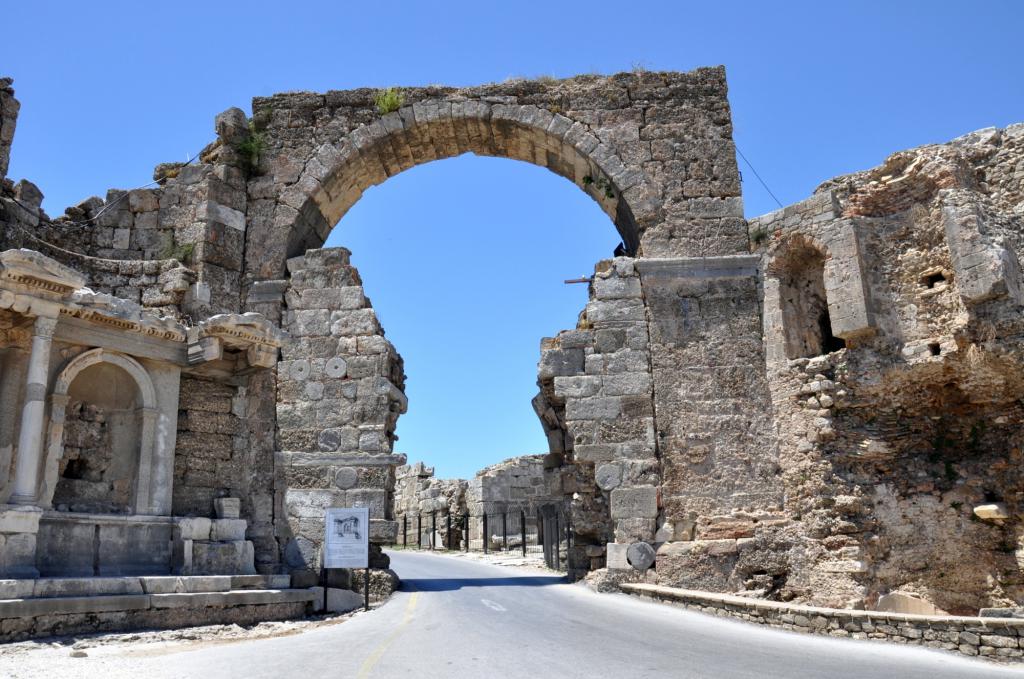 ворота веспасиана
