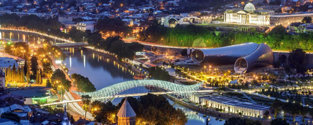 Мост мира в Тбилиси