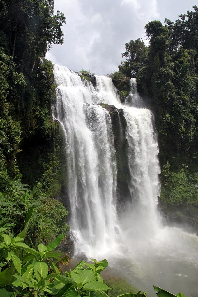 Водопад в Лаосе