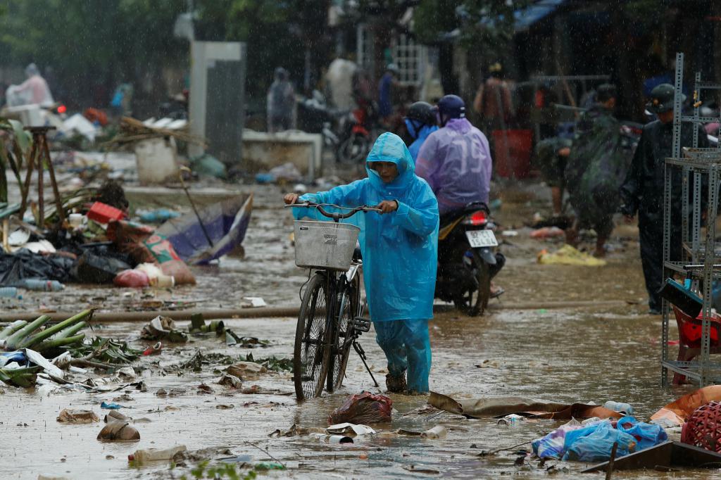 Последствия тайфуна во Вьетнаме