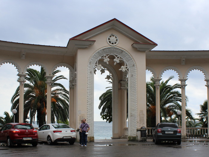 Колоннада в Абхазии