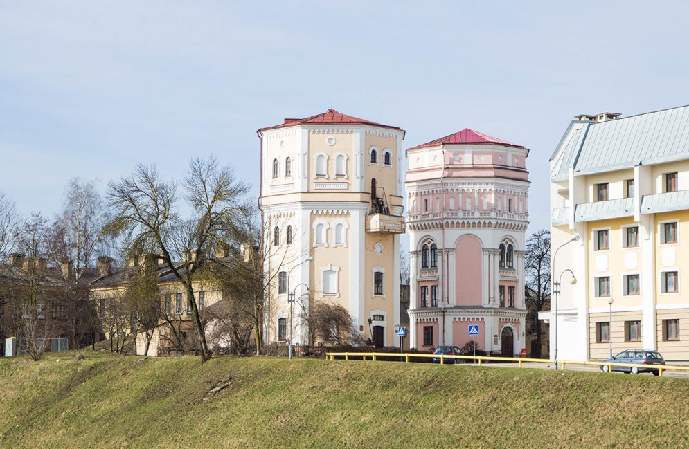 Водонапорные башни "Бася" и "Кася" в Гродно