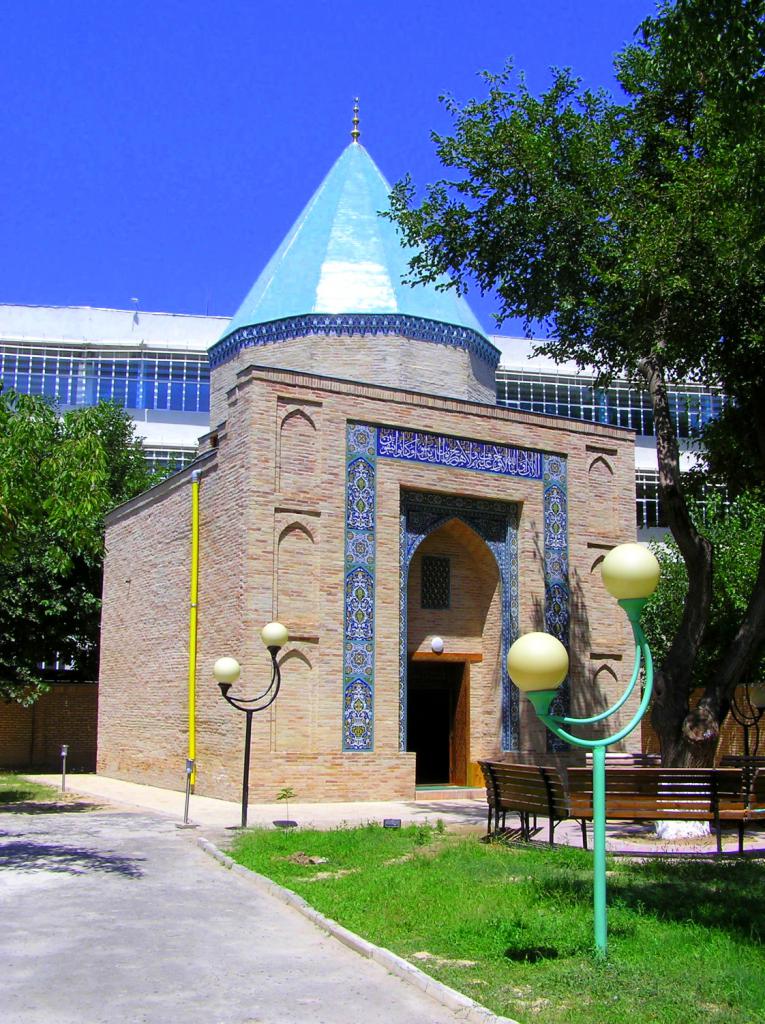 Древние мавзолеи Ташкента