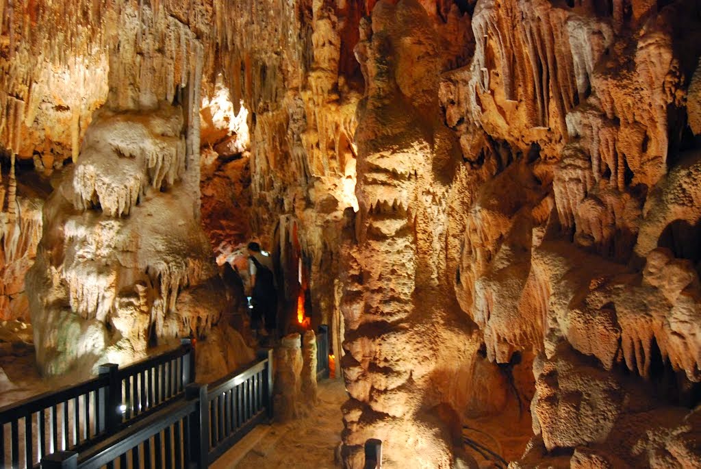 Пещера Дамлаташ в Конаклы.
