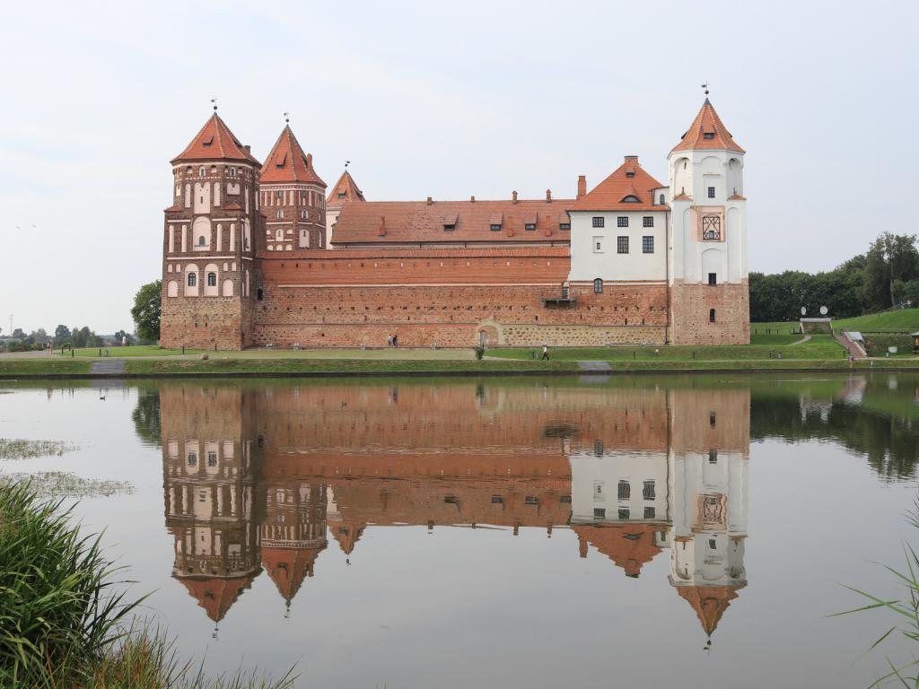 Замок Мира, Беларусь