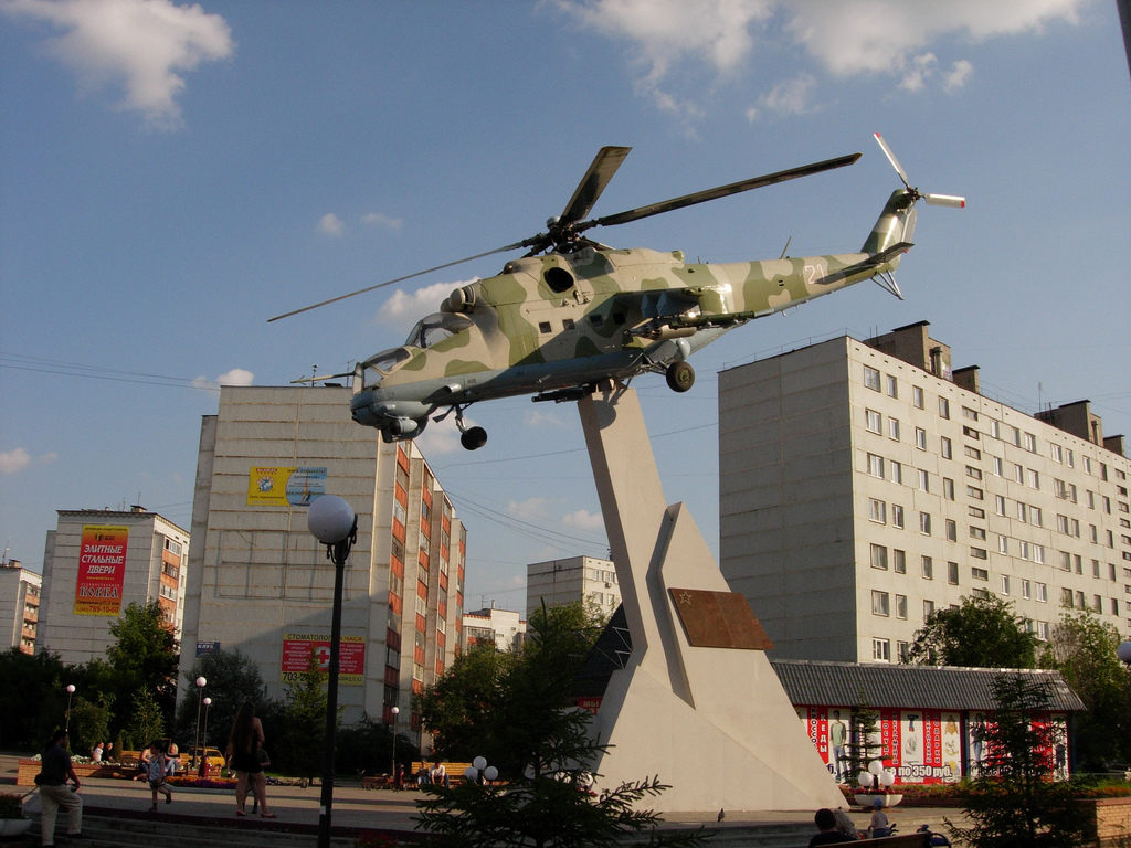 памятник погибшим вертолетчикам люберцы