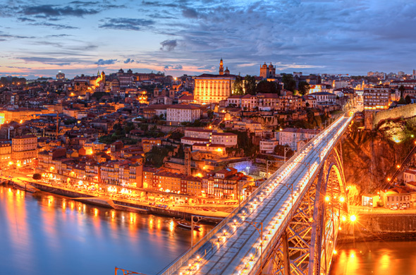 Мост в городе Порту