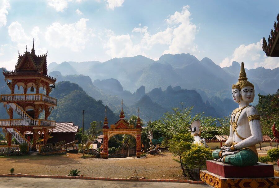 Лаос вид на горы