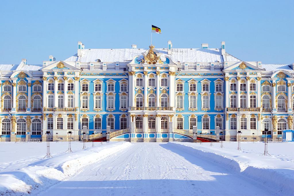 екатерининский дворец зимой