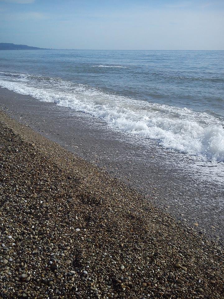 Черное море в Абхазии - самое чистое