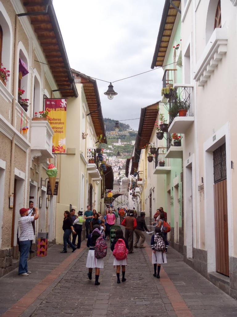 улица Рондо в Кито