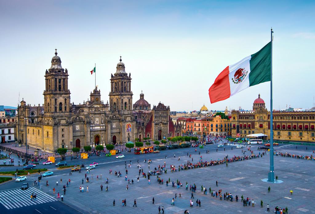 Площадь Мексики