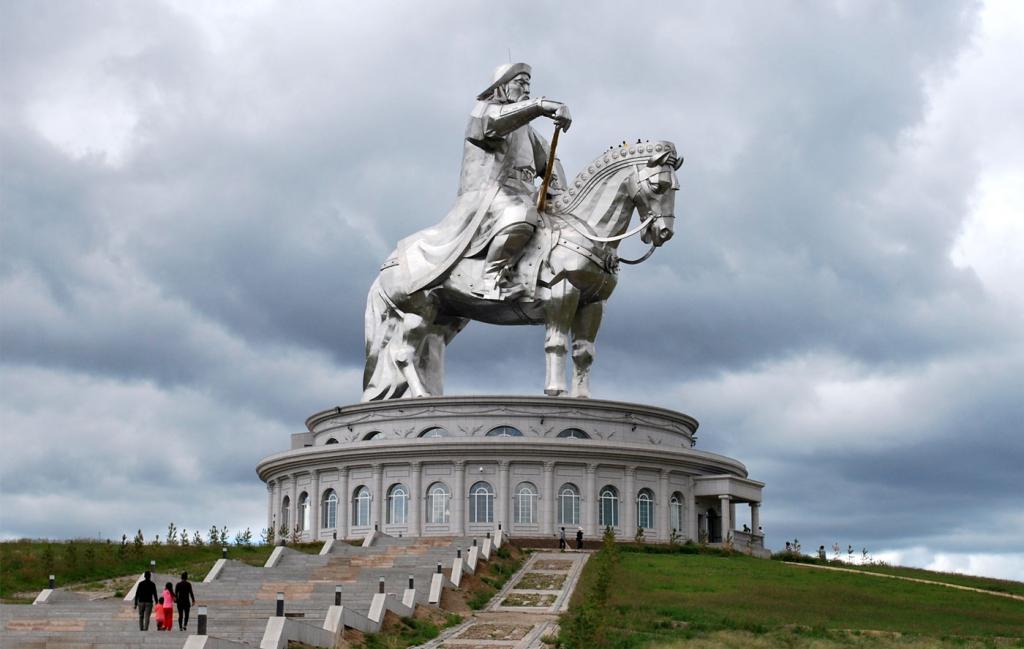 Памятник Чингисхану