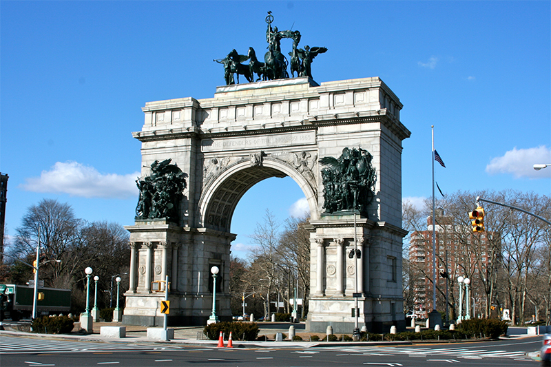 Триумфальная арка Нью-Йорка