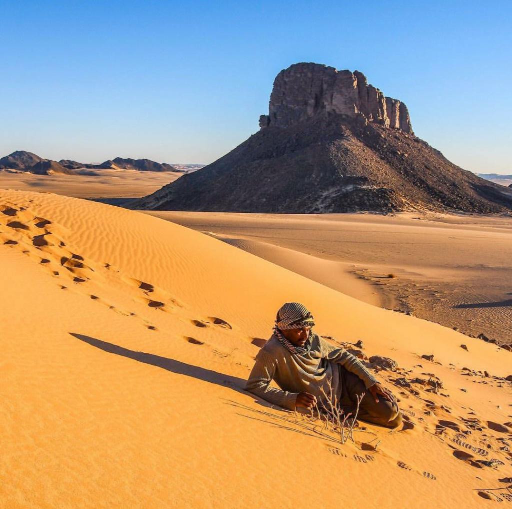 национальный парк в алжирской Сахаре