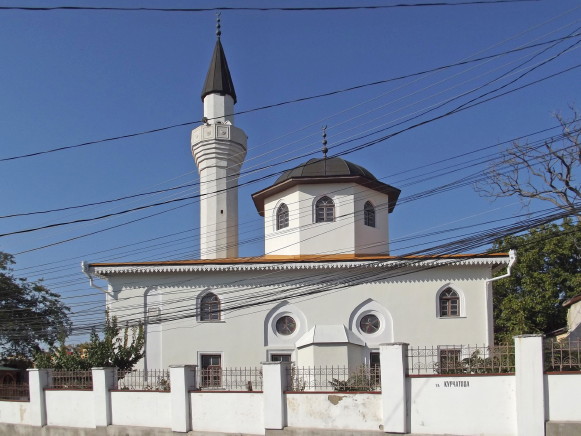 Величественная мечеть в Симферополе